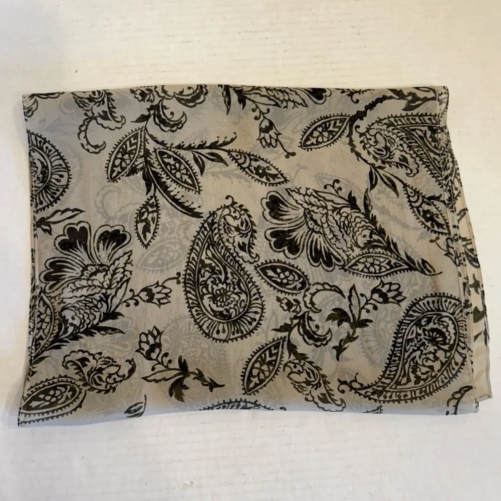 Jones New York 100% Silk Scarf Paisley 14” x 43